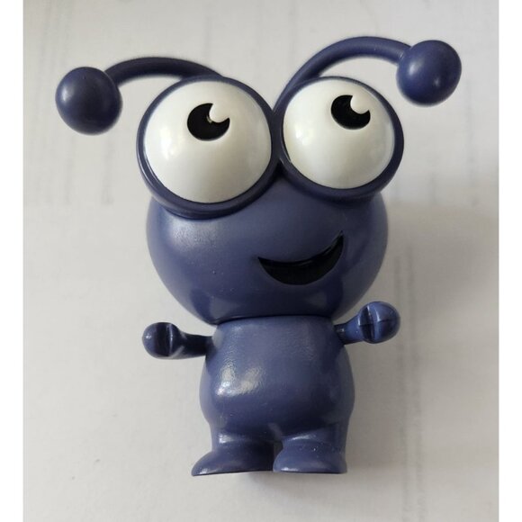 Cricut Cutie Twilight Collectible Figurine 7.6cm Tall Ages 12+ Cute Desk Buddy - Picture 4 of 16